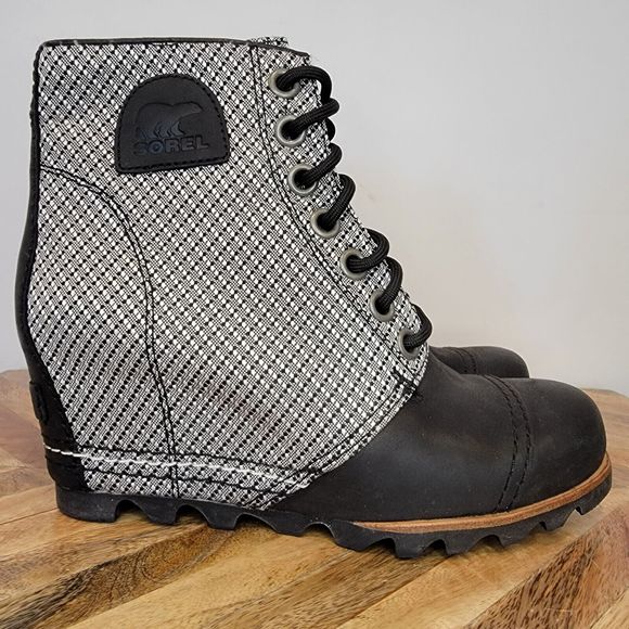 EUC Sorel PDX Lexie Wedge Bootie Women’s Size 8 (LL5289) Waterproof Black White - Picture 2 of 10
